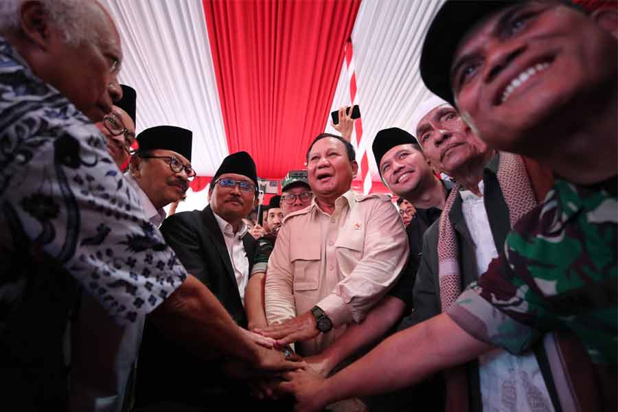 Bicara Pemimpin Muda Prabowo Subianto Puji Sosok Emil Dardak Prapanca Id