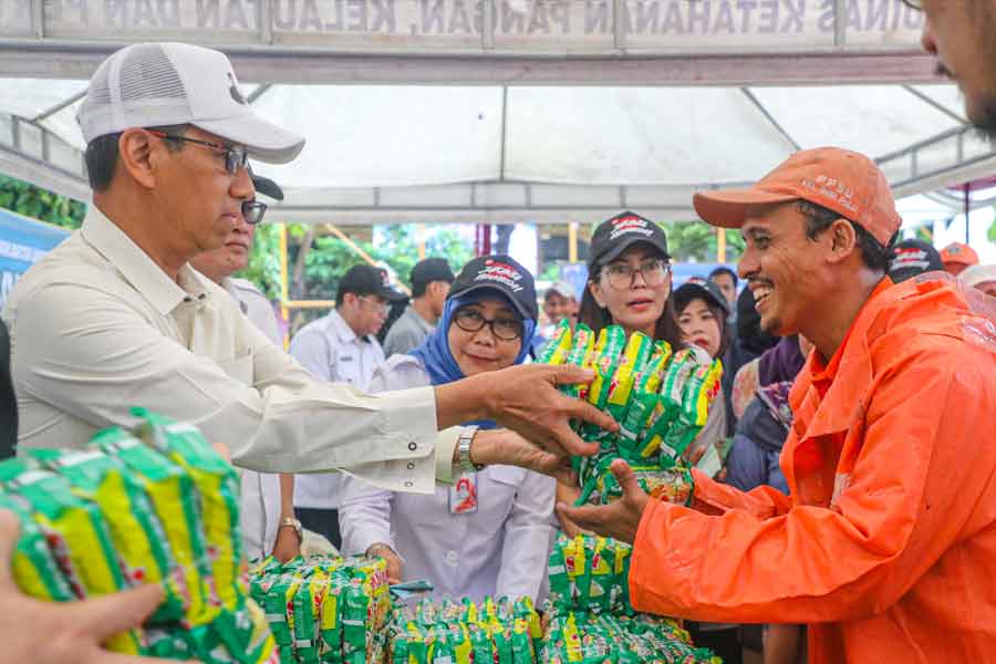 Program Sembako Murah Pemprov DKI Jakarta Terjual 68 146 Paket Dalam 45