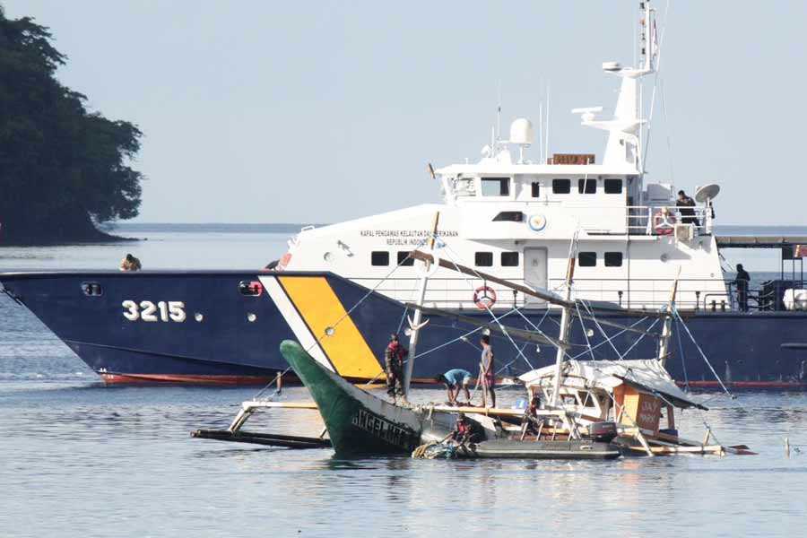 KKP Tangkap Kapal Asing Pencuri Ikan Asal Filipina Di Laut Sulawesi ...