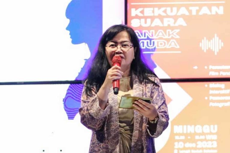 Asisten Deputi Bidang Perlindungan Hak Perempuan dalam Rumah Tangga dan Rentan, Eni Widiyanti