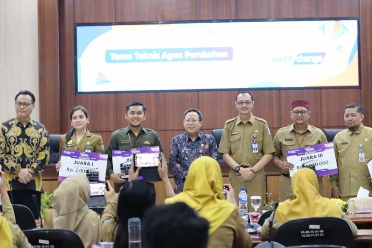 Kompetisi ini merupakan rangkaian kegiatan Jatim Bureaucracy Fest 2023 yang dilaksanakan oleh Biro Organisasi Sekretariat Daerah Provinsi Jawa Timur.