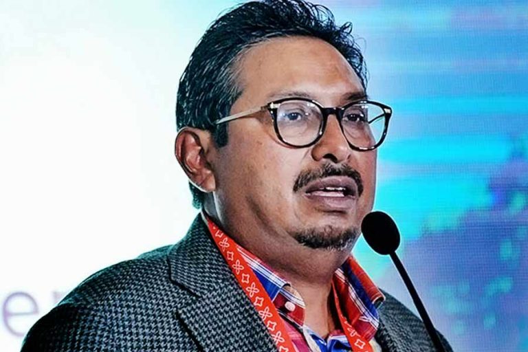 Direktur Jenderal Sumber Daya dan Perangkat Pos dan Informatika Kementerian Komunikasi dan Informatika (Dirjen SDPPI Kemenkominfo) Ismail