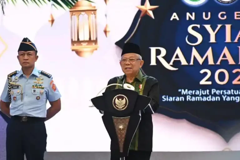 Wakil Presiden KH Ma’ruf Amin saat memberikan pengarahan pada acara Anugerah Syiar Ramadan (ASR) 2024 di Auditorium Bung Karno, Kantor Pusat LPP TVRI (foto: Dok BPMI Setwapres)