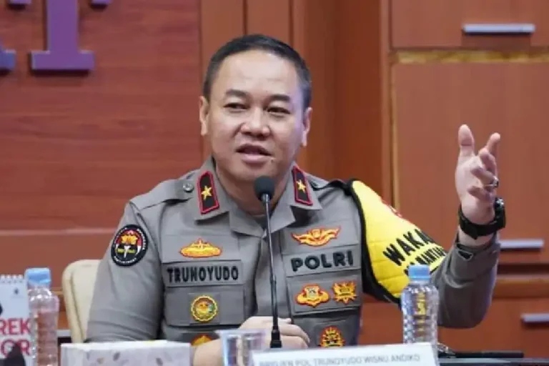 Brigjen Pol. Trunoyudo Wisnu Andiko, Kepala Biro Penerangan Masyarakat (Karopenmas) DivHumas Polri