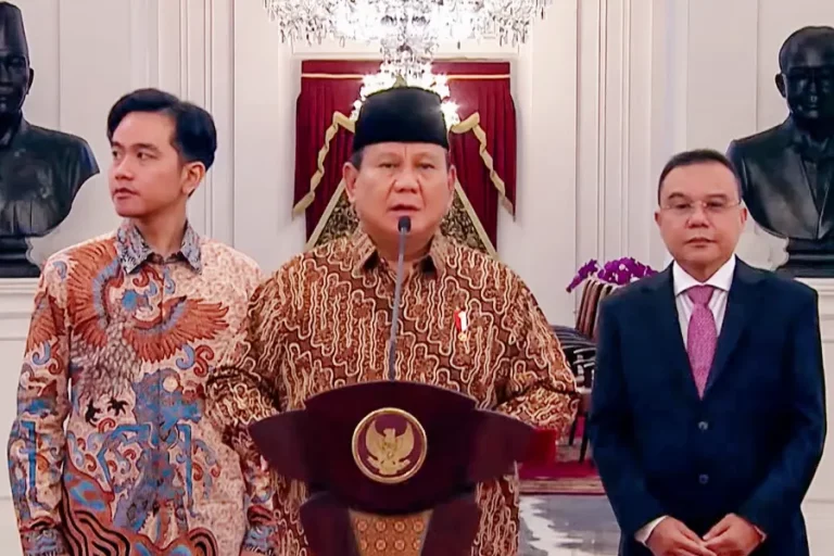 Presiden RI Prabowo Subianto saat membacakan daftar menteri dalam Kabinet Merah Putih